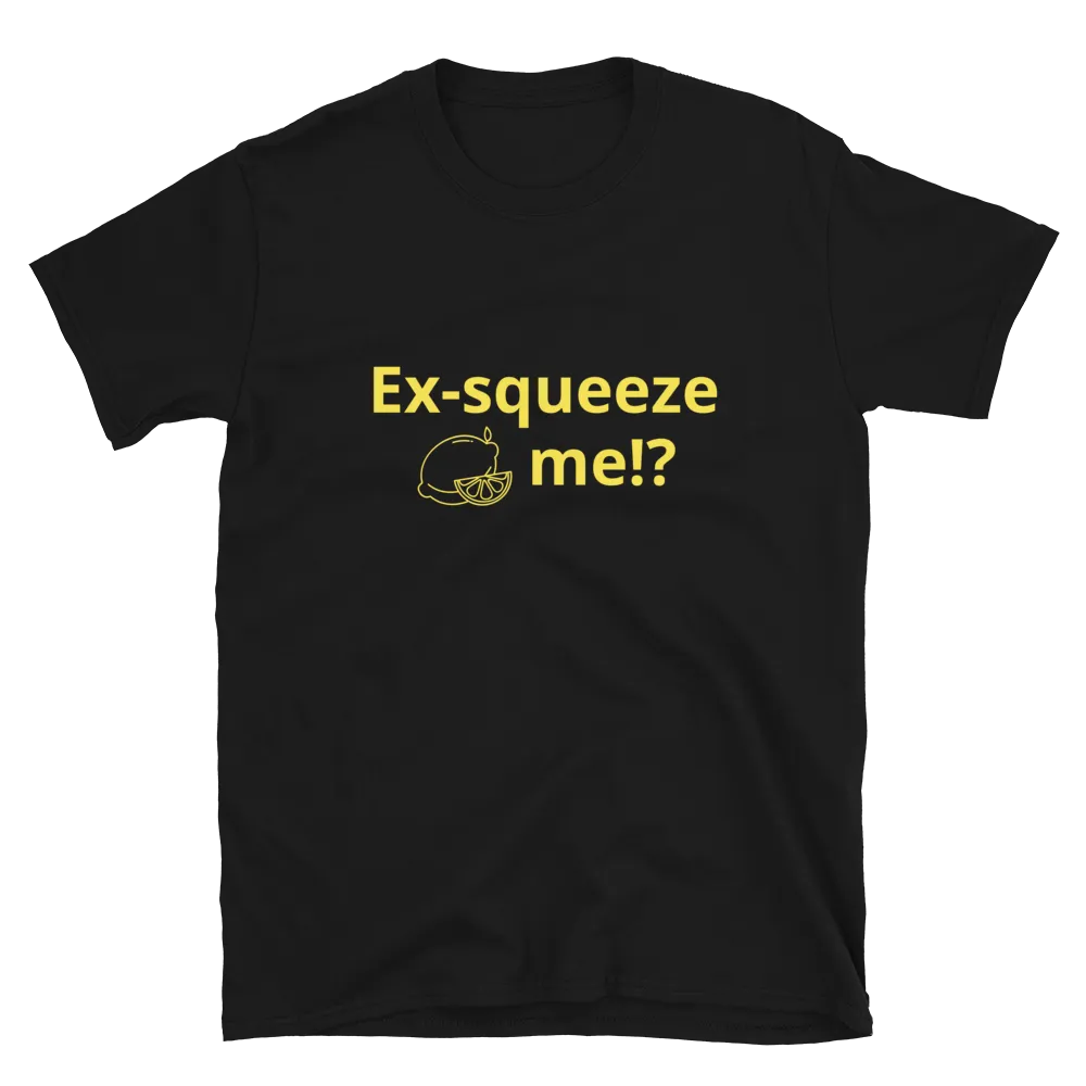 Ex-squeeze me Tee in Black flatlay